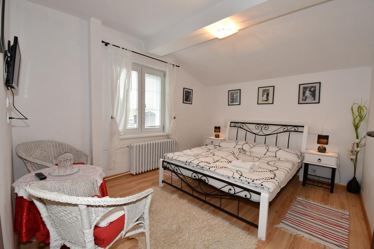 Slnecny Dvor Appartement Vel'ka Lomnica Buitenkant foto